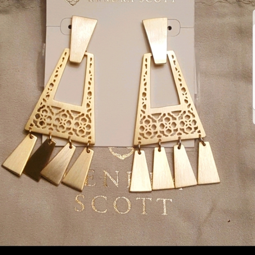 Gold, Kendra Scott, Kase, Fringe Earrings - Picture 8 of 8